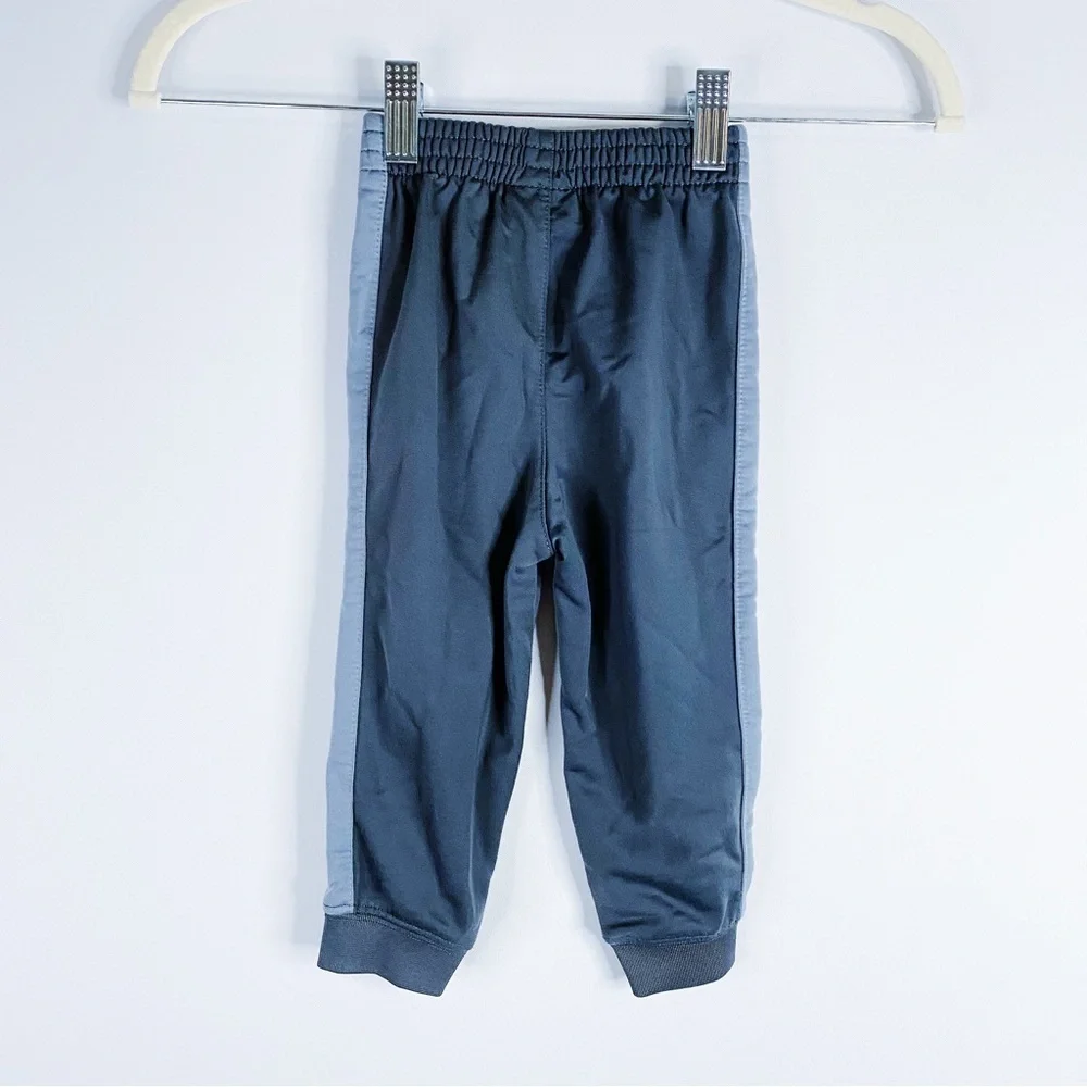 Nike grey joggers